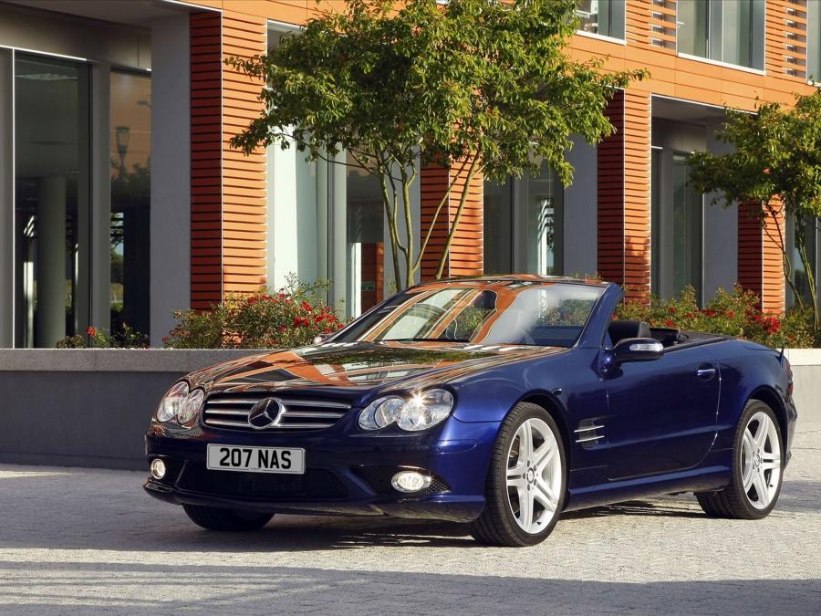  Mercedes-Benz SL500 Sports Package 2005 года  (UK) (фото 20 из 23)